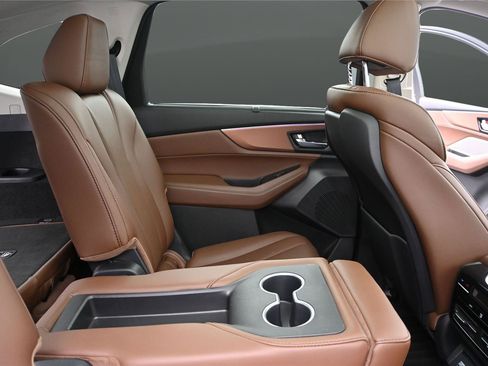 Certified 2023 Acura MDX SH-AWD w/ Technology Package image 24