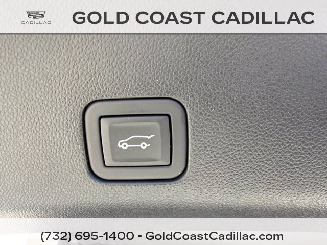 Certified 2024 Cadillac Escalade V w/ LPO, ONYX Package AWD/4WD image 18
