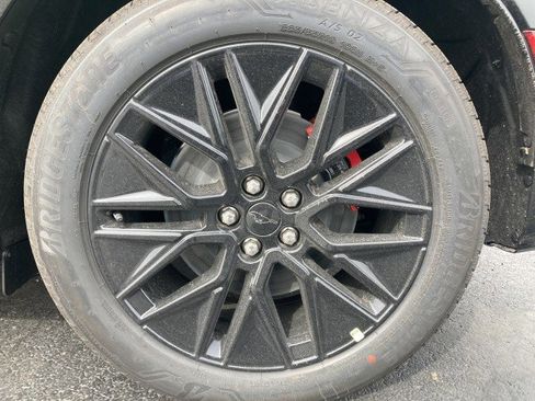 New 2025 Ford Mustang Mach-E Premium w/ Sport Appearance Package AWD/4WD image 9