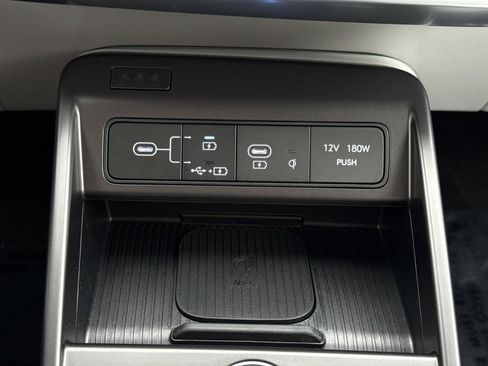 Certified 2024 Hyundai Kona SEL w/ Convenience Package FWD image 7