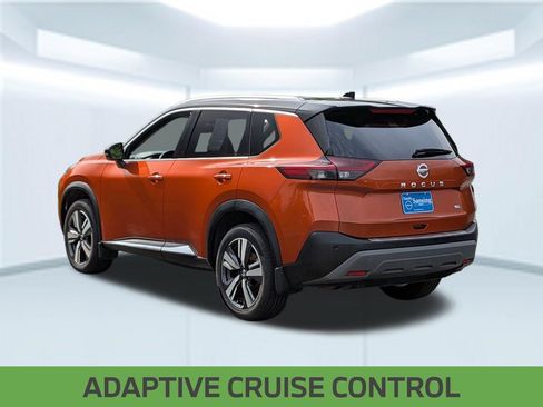 Certified 2021 Nissan Rogue SL w/ Premium Package FWD image 4