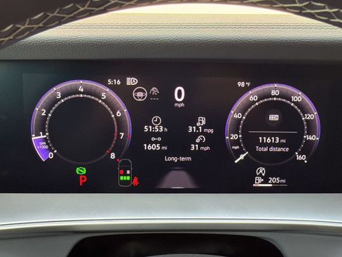 Used 2026 Volkswagen Tiguan SE FWD image 25