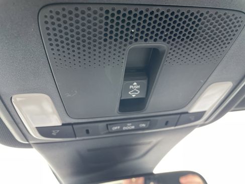 Used 2023 Honda CR-V Sport image 32