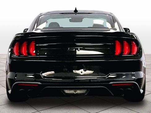 Used 2021 Ford Mustang GT RWD image 4