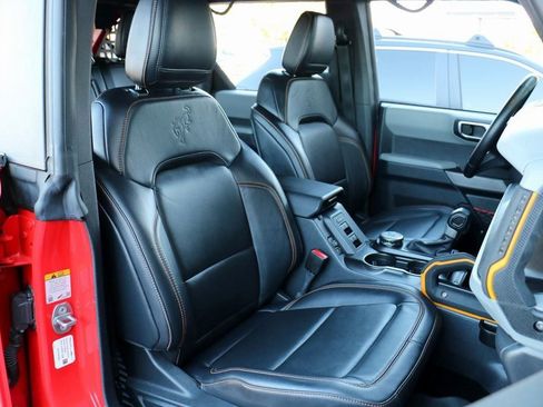 Used 2022 Ford Bronco Badlands image 34