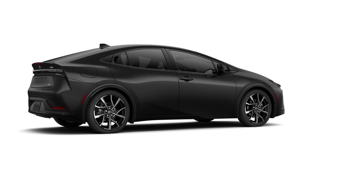 New 2026 Toyota Prius Plug-In Hybrid FWD image 11