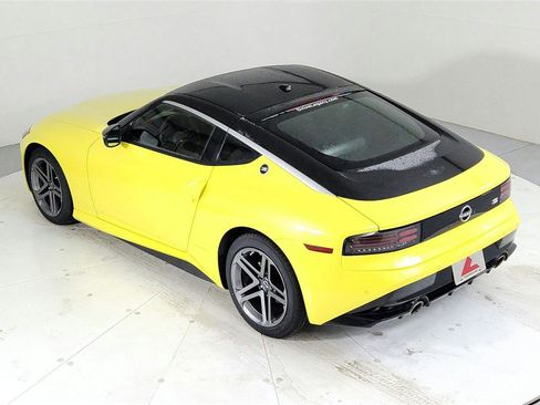Used 2024 Nissan Z Sport w/ Floor Mat Package RWD image 40