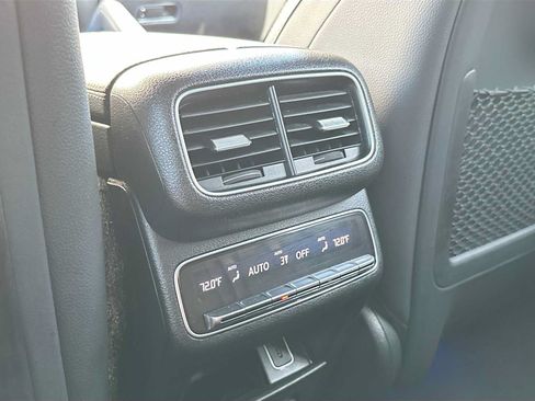 Used 2022 Mercedes-Benz GLS 450 4MATIC image 27