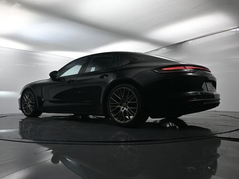 Used 2023 Porsche Panamera Platinum Edition image 49
