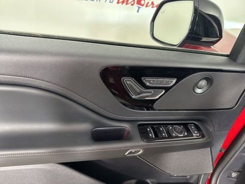 New 2025 Lincoln Aviator Reserve w/ Illumination Package image 16