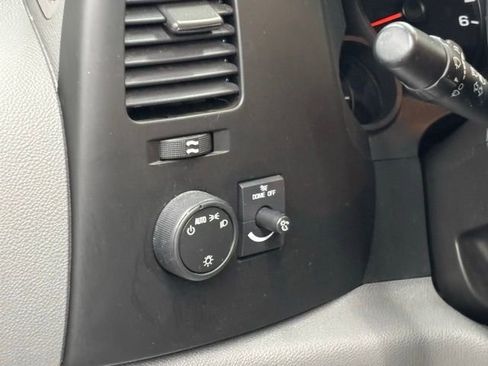 Used 2009 GMC Sierra 1500 W/T image 15