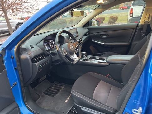 Used 2022 Nissan Sentra SR w/ Lighting Package image 9