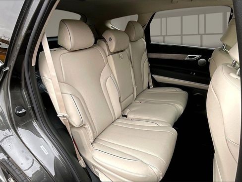 New 2026 Genesis GV80 2.5T Advanced image 9