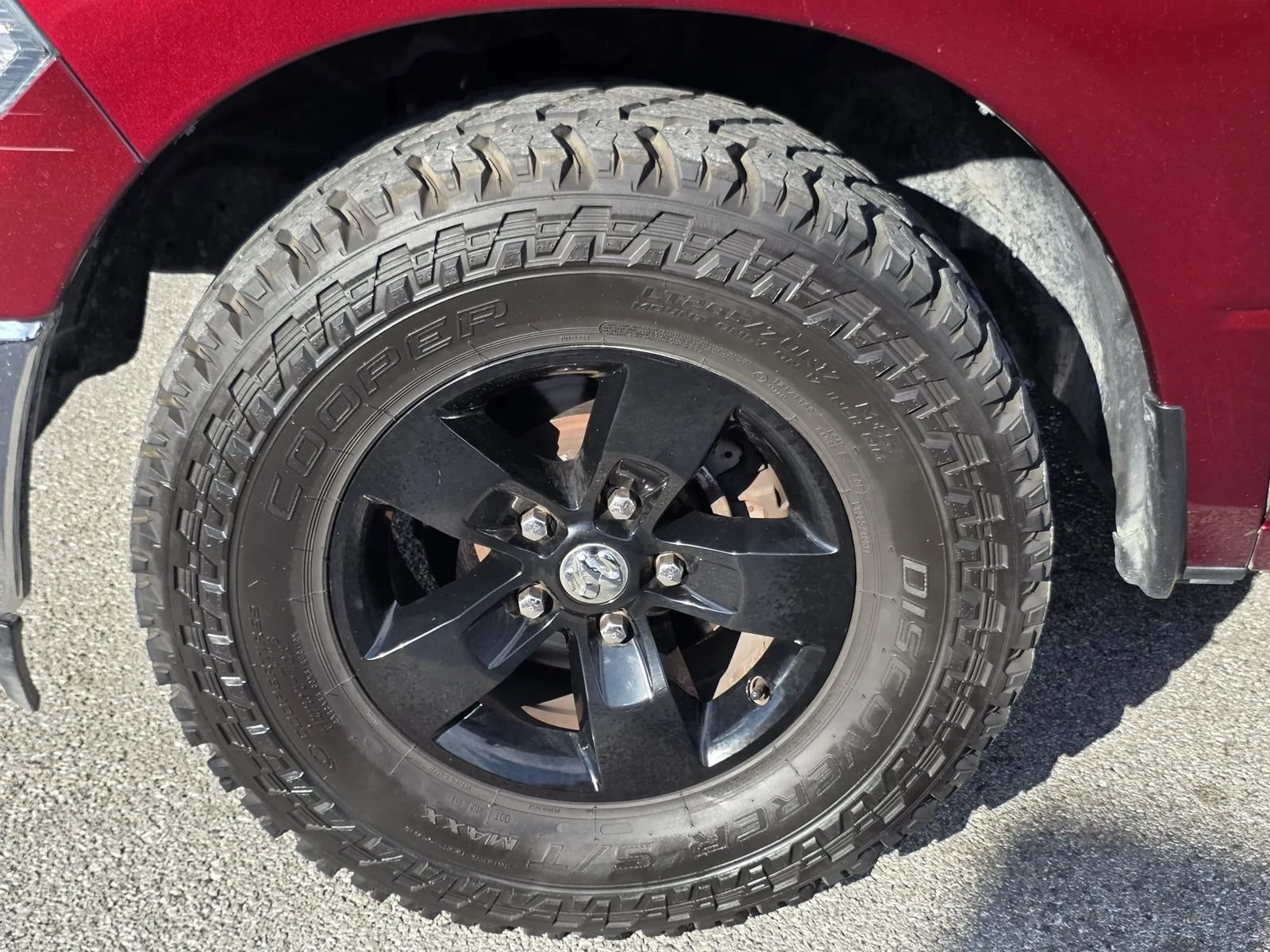Used 2021 RAM 1500 Classic SLT RWD image 23