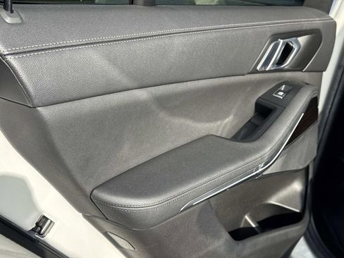 Used 2019 BMW X5 xDrive40i w/ Convenience Package image 20