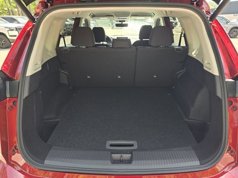 New 2026 Nissan Rogue SV FWD image 25