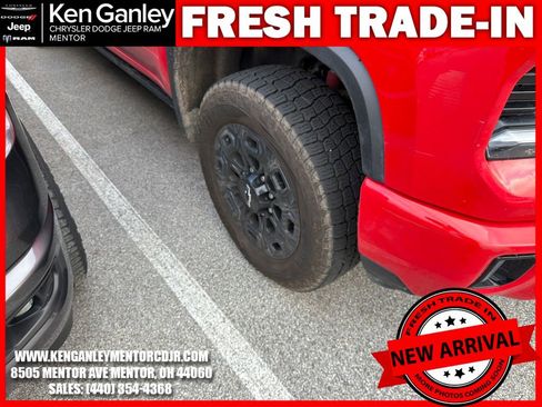 Used 2024 Chevrolet Silverado 2500 LTZ w/ LTZ Plus Package image 11