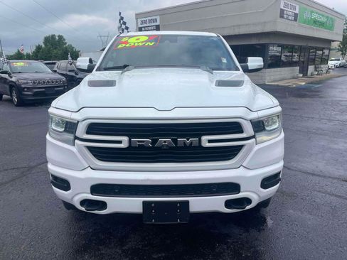 Used 2019 RAM 1500 Laramie AWD/4WD image 2
