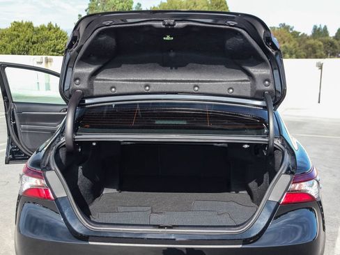 Used 2024 Toyota Camry SE FWD image 25