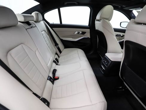 Used 2021 BMW 330e xDrive w/ Convenience Package image 27