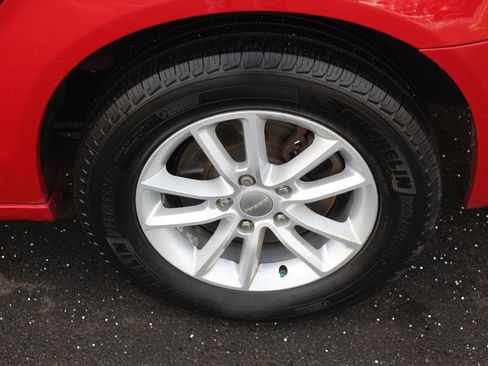 Used 2015 Dodge Grand Caravan SXT w/ UConnect Hands-Free Group image 20