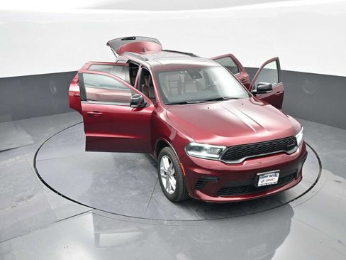 Used 2023 Dodge Durango GT image 45