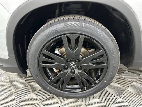 Used 2021 Honda Pilot Special Edition image 13