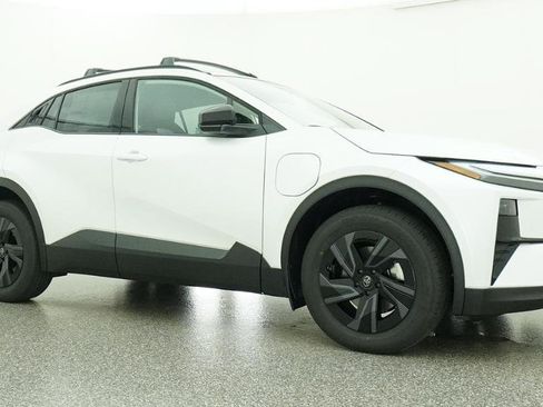 New 2026 Toyota C-HR AWD/4WD image 62