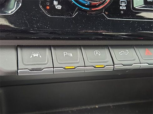 Used 2025 GMC Sierra 1500 Denali w/ Denali Reserve Package image 15