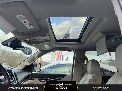 Used 2020 Cadillac Escalade Luxury image 23