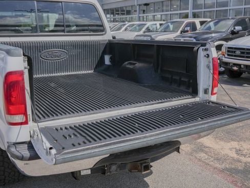Used 2006 Ford F250 XLT AWD/4WD image 12