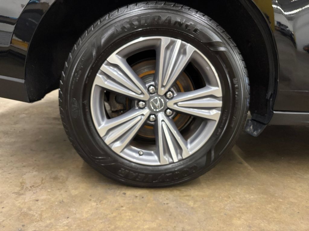 Used 2020 Acura MDX SH-AWD image 40