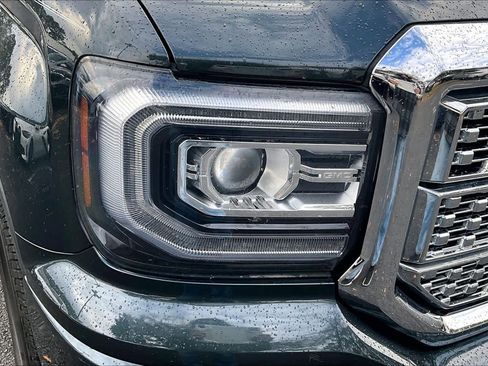 Used 2018 GMC Sierra 1500 Denali image 26