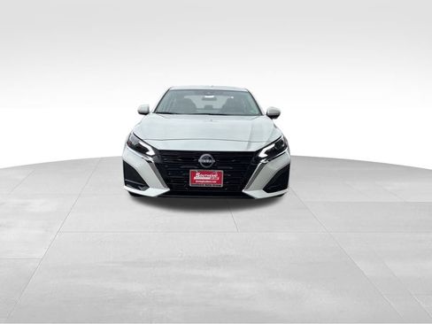 New 2025 Nissan Altima 2.5 SV w/ SV Special Edition Package image 8