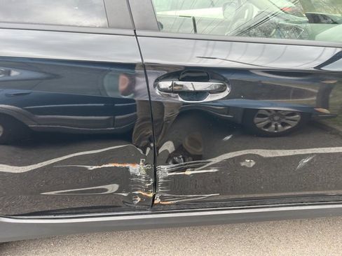 Used 2023 Subaru Crosstrek 2.0i image 4