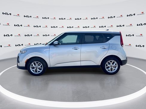 Used 2020 Kia Soul S FWD image 5