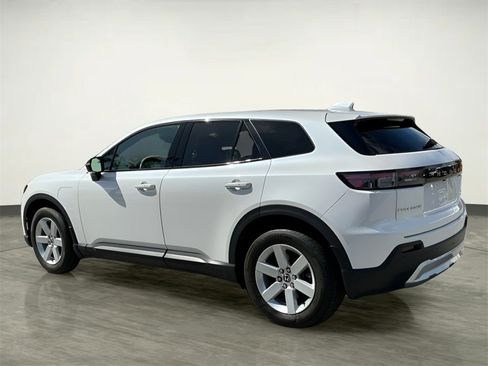 Certified 2024 Honda Prologue EX image 4