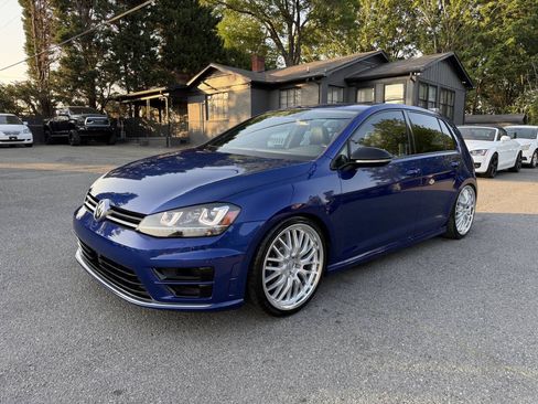 Used 2016 Volkswagen Golf R 4-Door AWD/4WD image 2