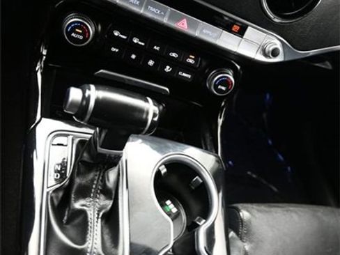 Used 2019 Kia Stinger image 26