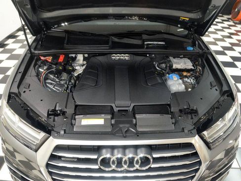 Used 2017 Audi Q7 3.0T Premium Plus AWD/4WD image 11