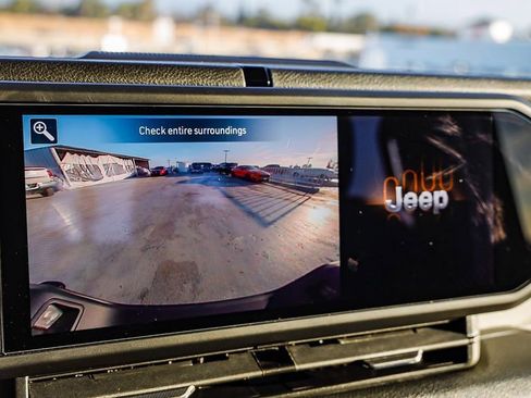 New 2026 Jeep Gladiator Sport AWD/4WD image 29