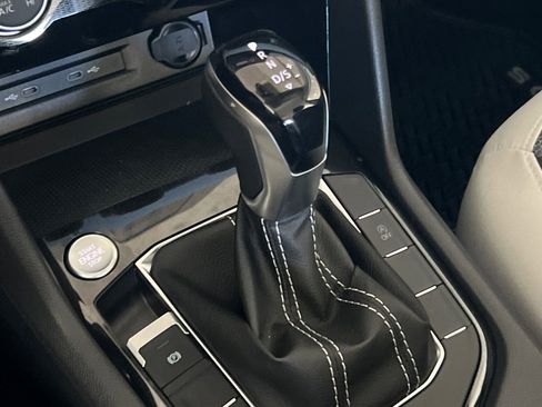 New 2026 Volkswagen Taos S FWD image 21