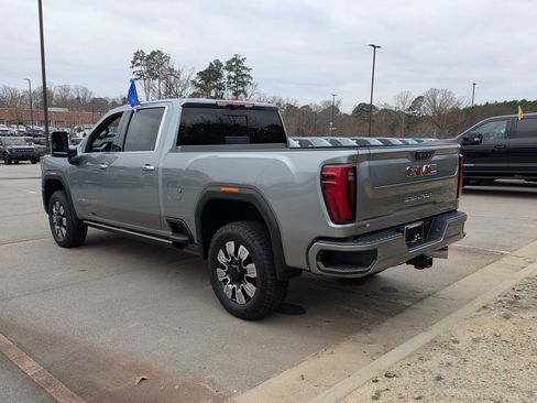 Used 2026 GMC Sierra 2500 Denali w/ Denali Reserve Package image 6