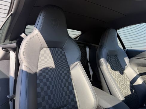 Certified 2026 Porsche 911 Carrera GTS image 15