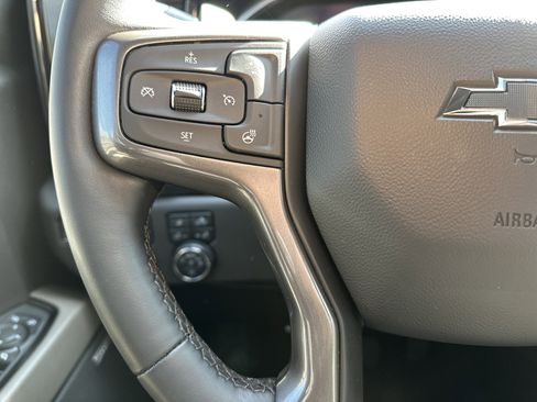 Used 2023 Chevrolet Silverado 1500 ZR2 w/ Technology Package image 18