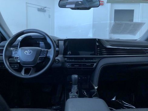 Certified 2025 Toyota Camry LE image 18