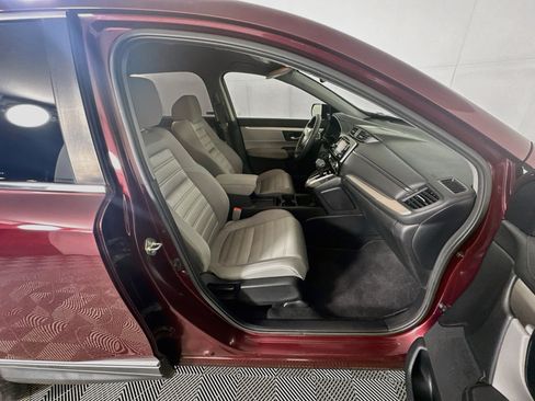 Used 2019 Honda CR-V LX image 28
