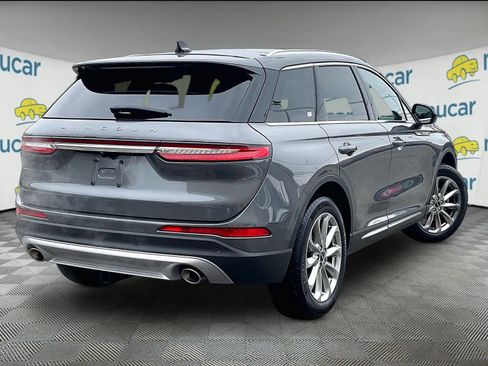 Used 2022 Lincoln Corsair AWD w/ Premium Package image 6