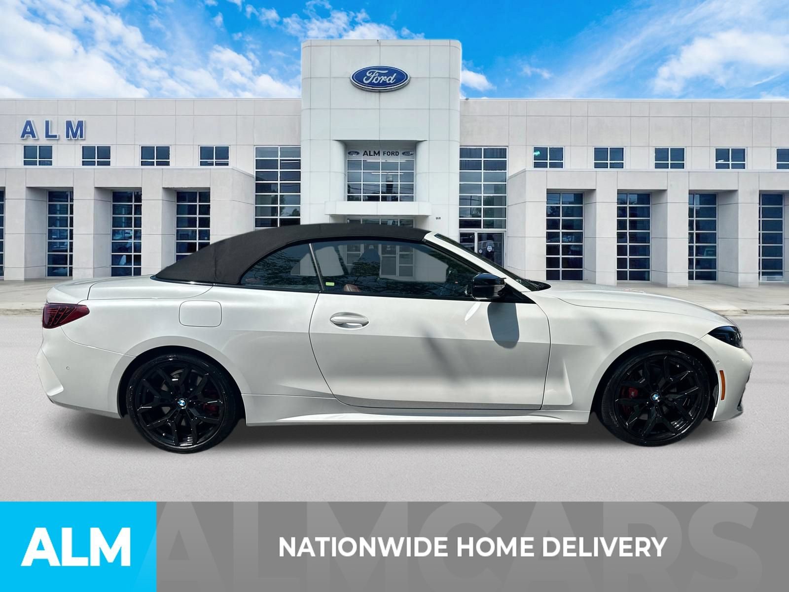 Used 2025 BMW M440i Convertible w/ Premium Package RWD image 4