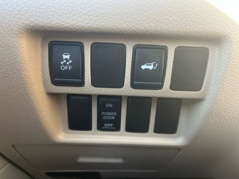 Used 2012 Nissan Quest SL w/ Bose Pkg image 14